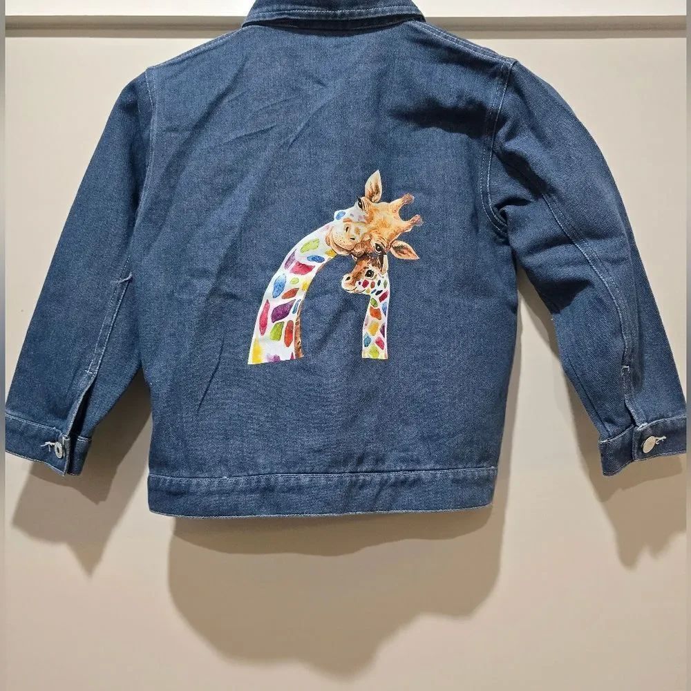 Girls Giraffe Print Denim Jacket NWOT Size 8 Blue